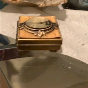 Meet your Posher, Careyann